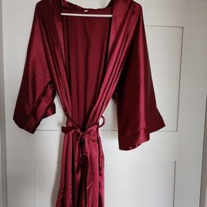 burgundy kimono robe